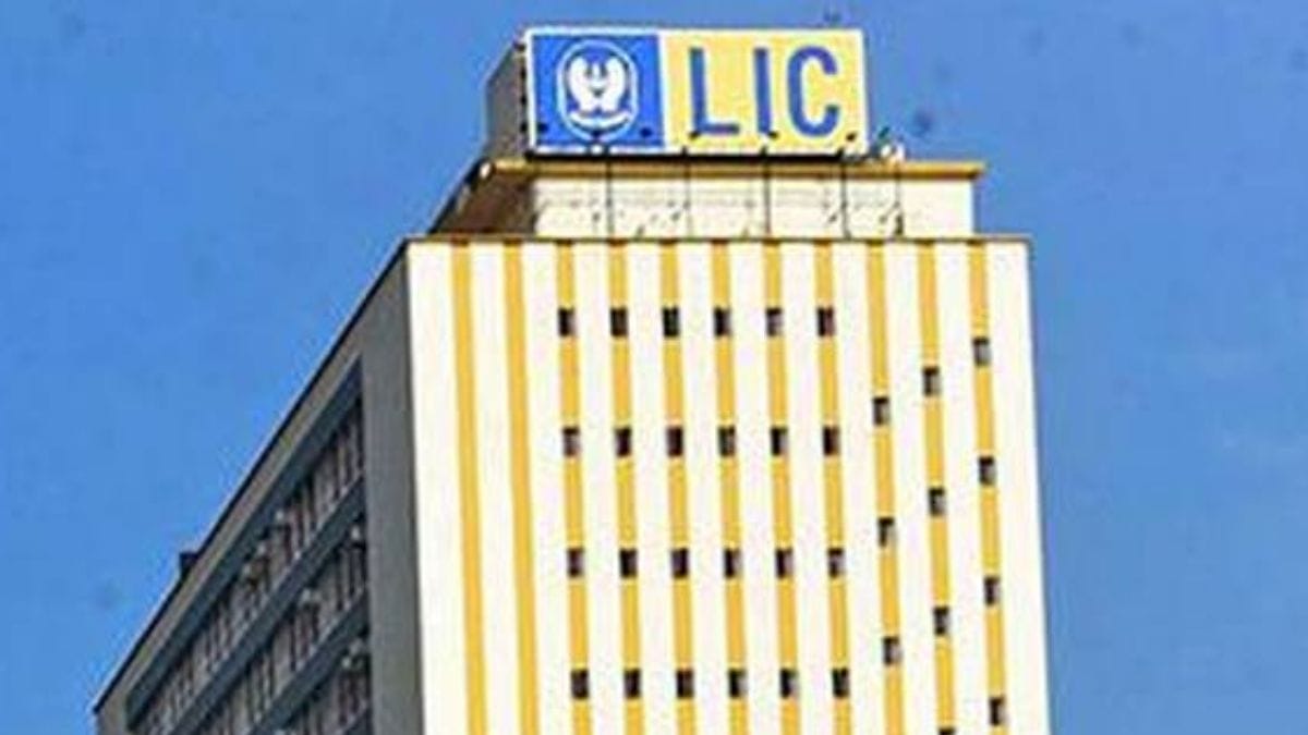 Government picks 10 investment banks to manage LIC IPO: Full list here
